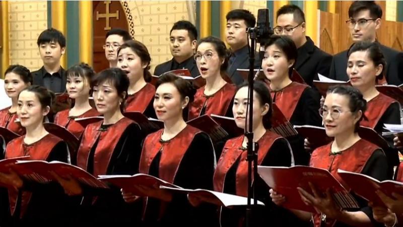 The Glory Choir sang a hymn in a Catholic concert called “Chinese Church Music Since the Tang Dynasty” held in the Church of the Savior in Beijing on October 16, 2021.