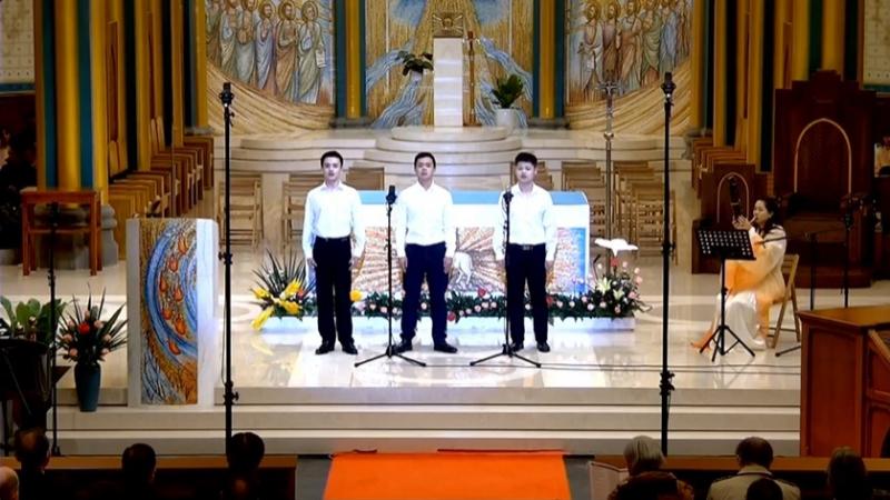 Three men sang a trio of songs in a Catholic concert called “Chinese Church Music Since the Tang Dynasty” held in the Church of the Savior in Beijing on October 16, 2021.