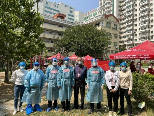 Christian COVID-19 volunteers in Quanzhou, Fujian, took a group picture in mid-March, 2022.