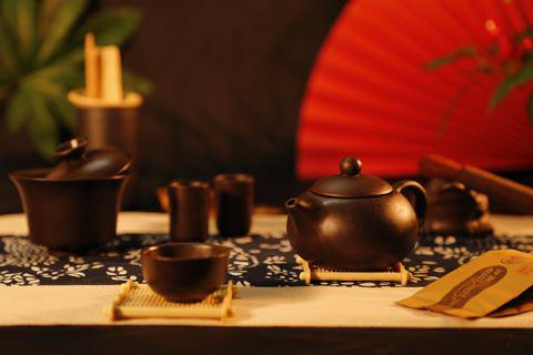 A tea set on a table