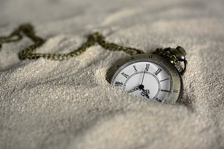 A watch in the sand
