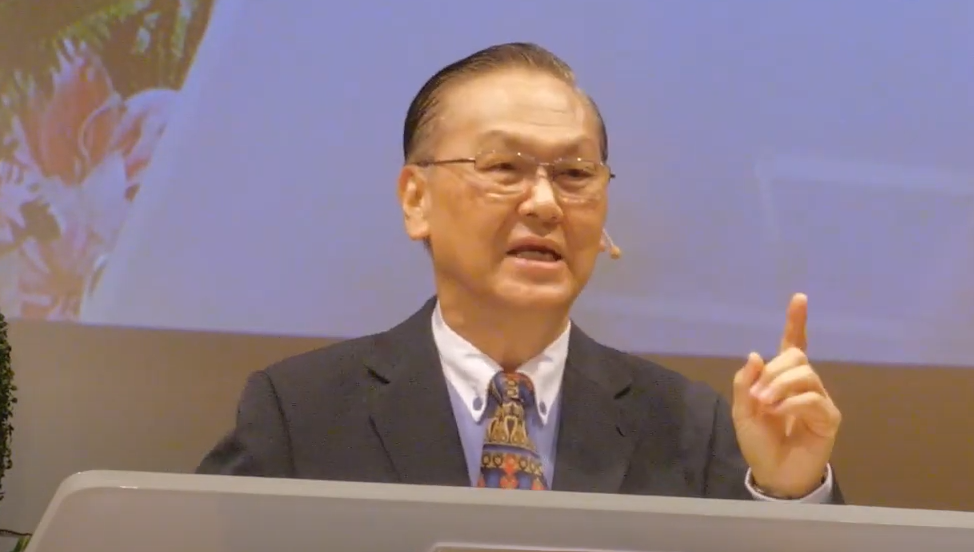 Dr. Stanley Ling How Chiong, Advisor of Serving in Mission East Asia, spoke the dawn of hope in missions under the COVID-19 pandemic in Singapore on January 17, 2020. 
