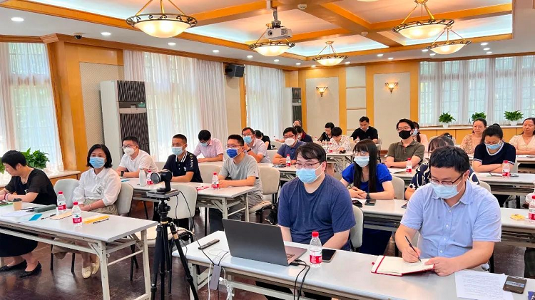 Shanghai Agape Foundation hosted training course for the "99 Giving Day" in 2022 which falls on September 7-9 in the station of the Shanghai CC&TSPM on August 23, 2022.