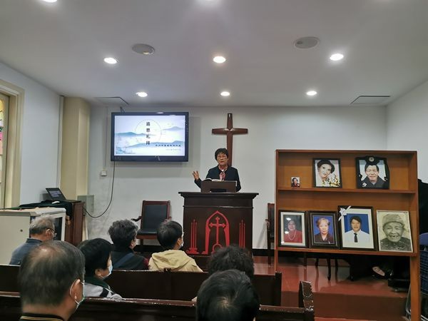 A memorial service in the fourth quarter was hosted in Apostle Church, Suzhou, Jiangsu, on October 27, 2022.