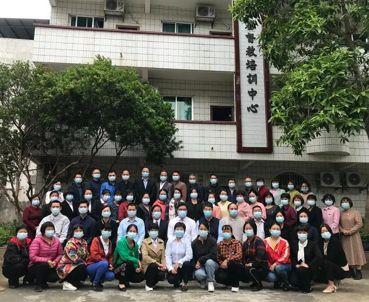 Pastors from Heyuan City, Guangdong Province, took a group picture during a training course conducted by Heyuan CC&TSPM in its Christian training center on November 4-5, 2022.