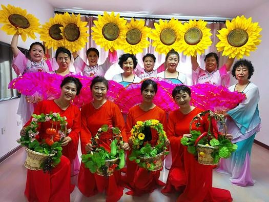 A picture shows 12 female believers who presented a live program during a praise meeting to celebrate the Autumn Harvest Festival in Haikou Road Church, Changchun, Jilin, on November 6, 2022.