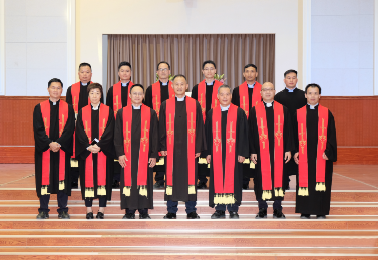 Newly-ordained pastors and the pastorate took a group picture after an ordination service hosted in Emmanuel Church, Nanning, Guangxi, located in the station of Guangxi CC&TSPM on October 30, 2022.