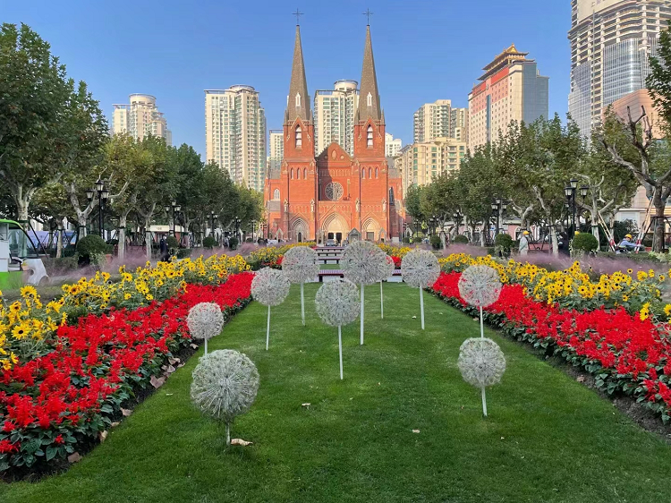 A garden in front of Shanghai St. Ignatius Cathedral 
