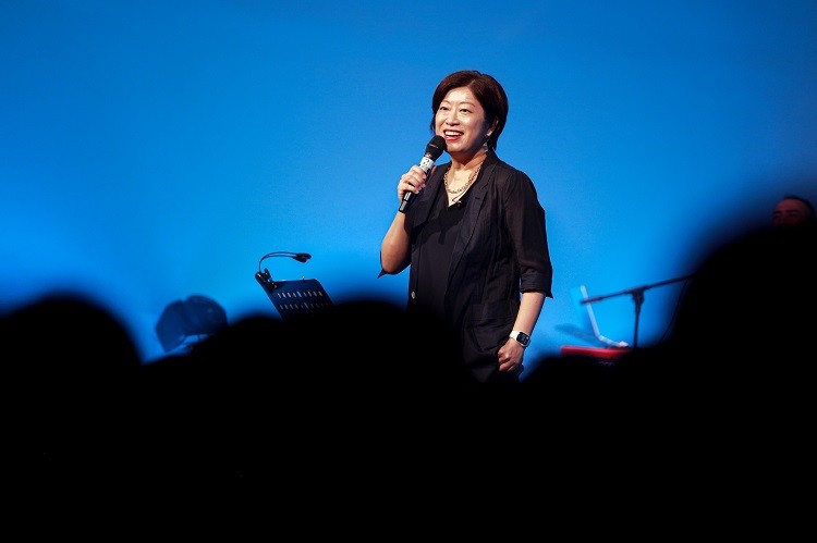 Rev. Sandy C. Yu, leader of Stream of Praise Music Ministries, shared during a worship concert tour in the Dynamic Evangelism Church in Rowland Heights, Los Angeles, on September 30, 2022.