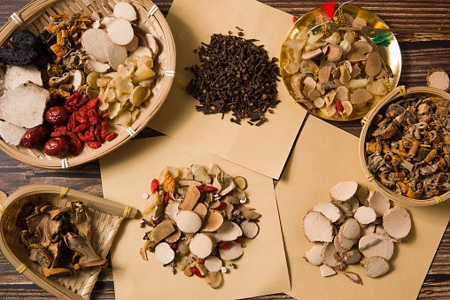 A picture shows many kinds of traditional Chinese medicine.