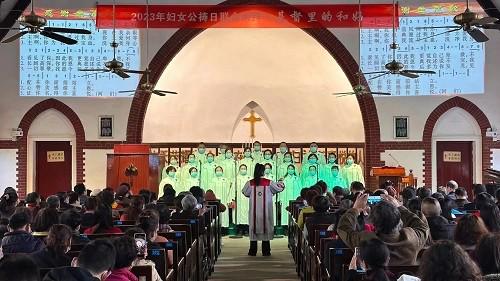 The choir of Griffith Church (Rongguang Church) in Wuhan, Hubei, sang a hymn during a joint Sunday service to celebrate the World Day of Prayer on March 5, 2023.