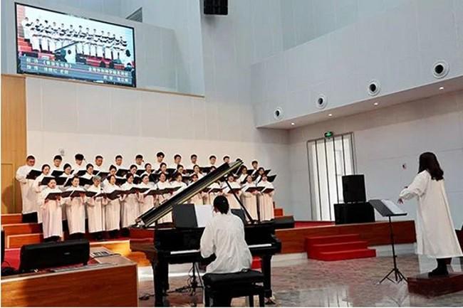 Choir members sang a hymn at Nanjing Union Theological Seminary in Jiangsu Province, on Easter Sunday, April 9, 2023.