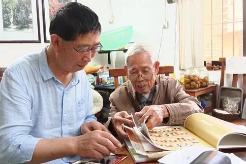 Rev. Paul Liang (right) introduced the history of Guangxi to the author in Nanning, Guangxi, in May 2023.